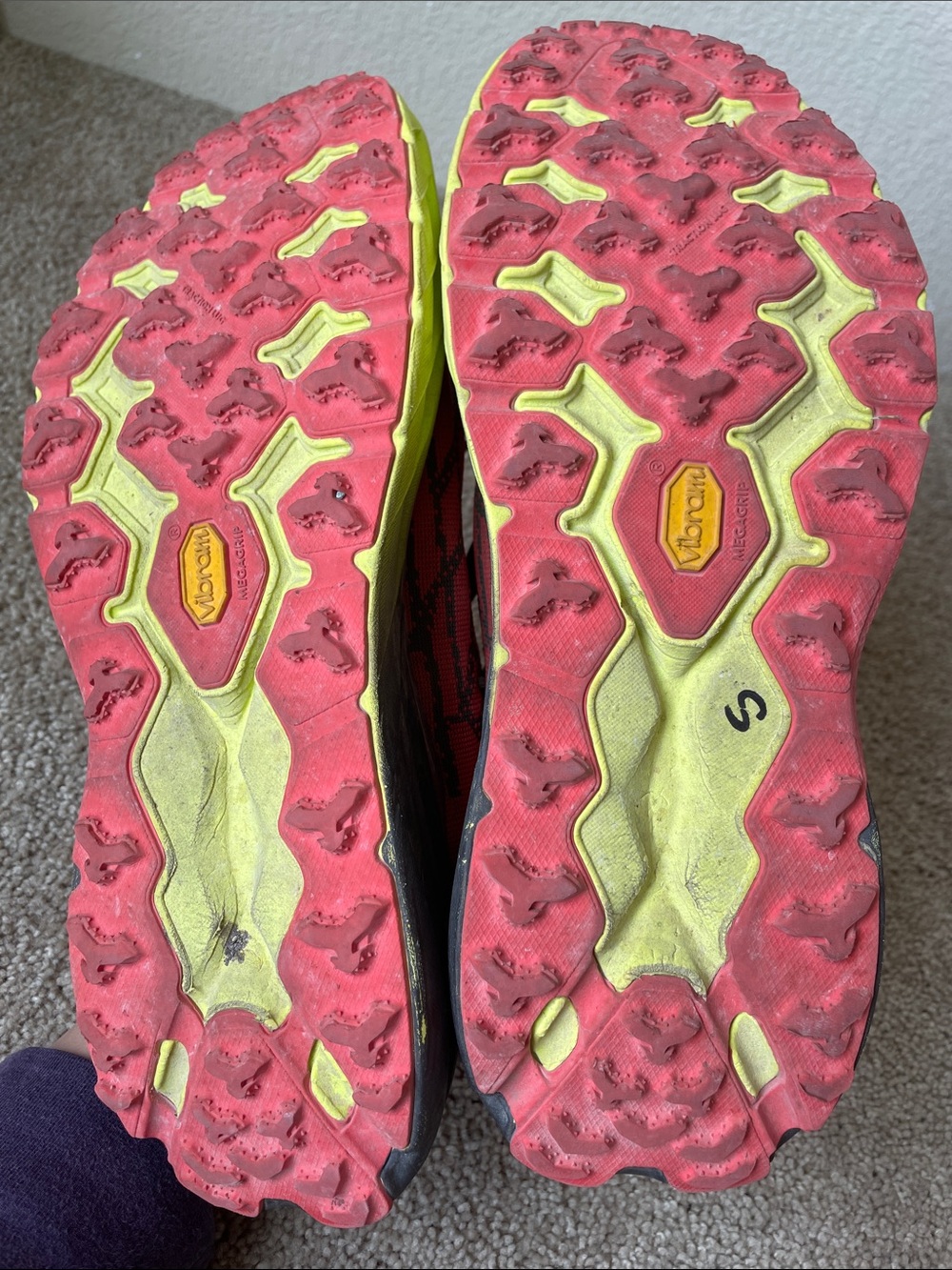 Hoka Speedgoat 5 Men's Running Shoes Sneakers 11.5 Athletic Lightweight Trail - Picture 7 of 15